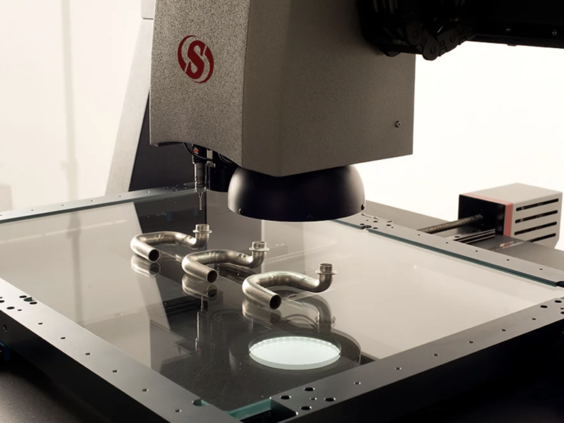 Starrett - AVX 550 Vertical Floor Standing Vision System